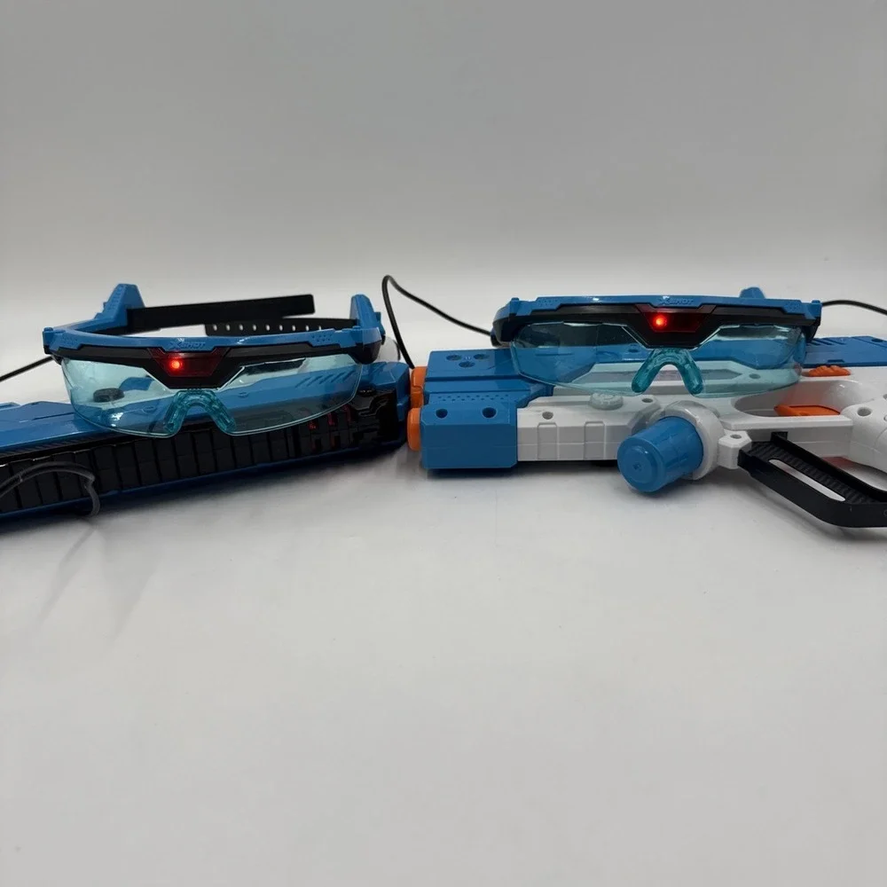Zuru X Shot 2 Laser 360 Degrees Tag Game Player Guns And Glasses Headsets WORK